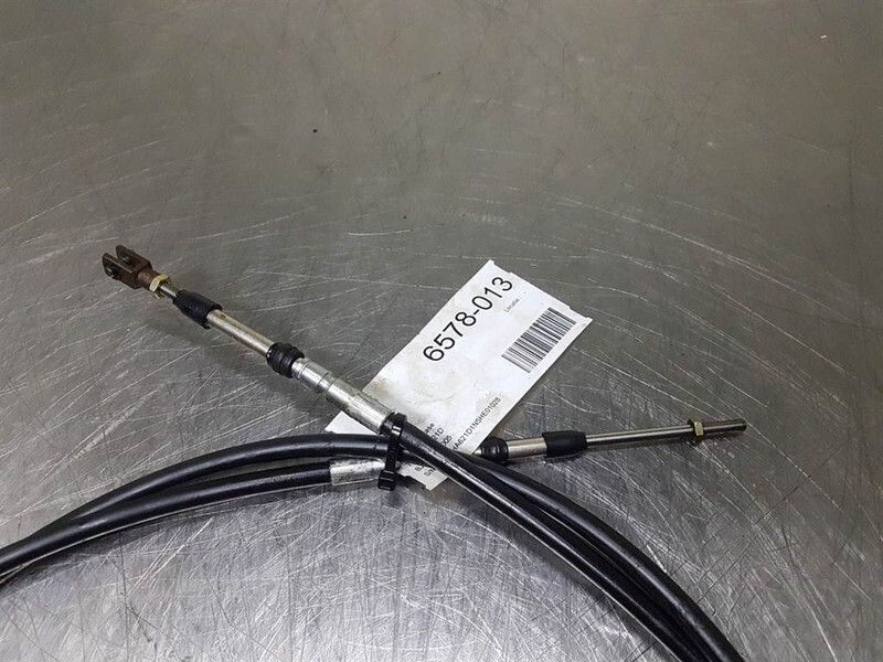 Case 621D - Throttle cable/Gaszug/Gaskabel - Rāmis/ Šasija - Celtniecības tehnika: foto 3 Case 621D - Throttle cable/Gaszug/Gaskabel - Rāmis/ Šasija - Celtniecības tehnika: foto 3