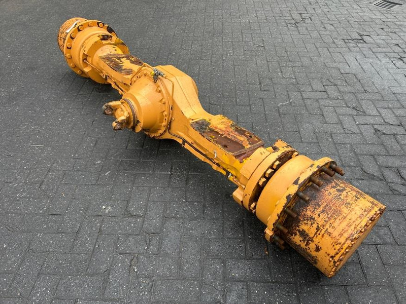 Case 821C-ZF-Axle/Achse/As - Asis un rezerves daļas - Celtniecības tehnika: foto 2 Case 821C-ZF-Axle/Achse/As - Asis un rezerves daļas - Celtniecības tehnika: foto 2