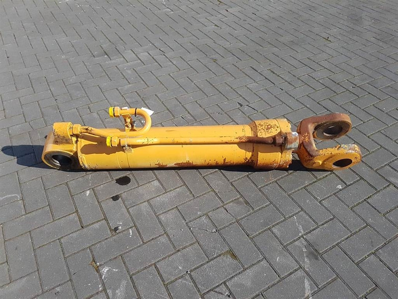 Case 921C-5104082A-Lifting cylinder/Hubzylinder - Hidraulika - Celtniecības tehnika: foto 1 Case 921C-5104082A-Lifting cylinder/Hubzylinder - Hidraulika - Celtniecības tehnika: foto 1