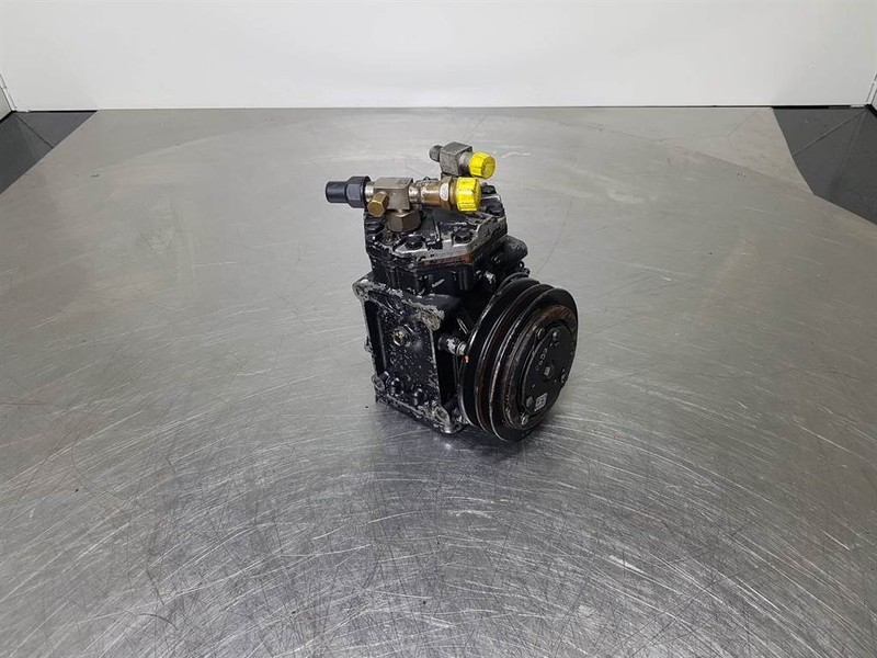 Cat 924G High-Lift-012-21713-Compressor/Kompressor - Gaisa kompresors: foto 3 Cat 924G High-Lift-012-21713-Compressor/Kompressor - Gaisa kompresors: foto 3