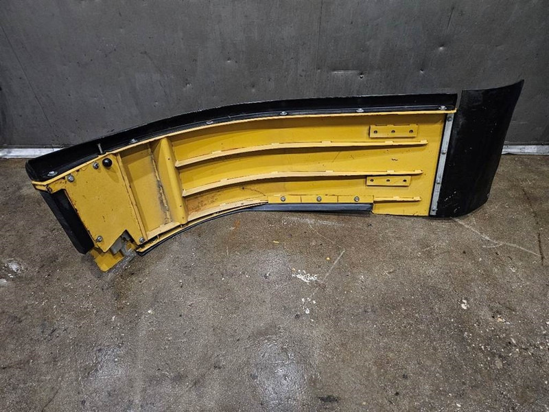 Cat - Rear mud guard/Kotfluegel/Spatbord - Rāmis/ Šasija - Celtniecības tehnika: foto 5 Cat - Rear mud guard/Kotfluegel/Spatbord - Rāmis/ Šasija - Celtniecības tehnika: foto 5