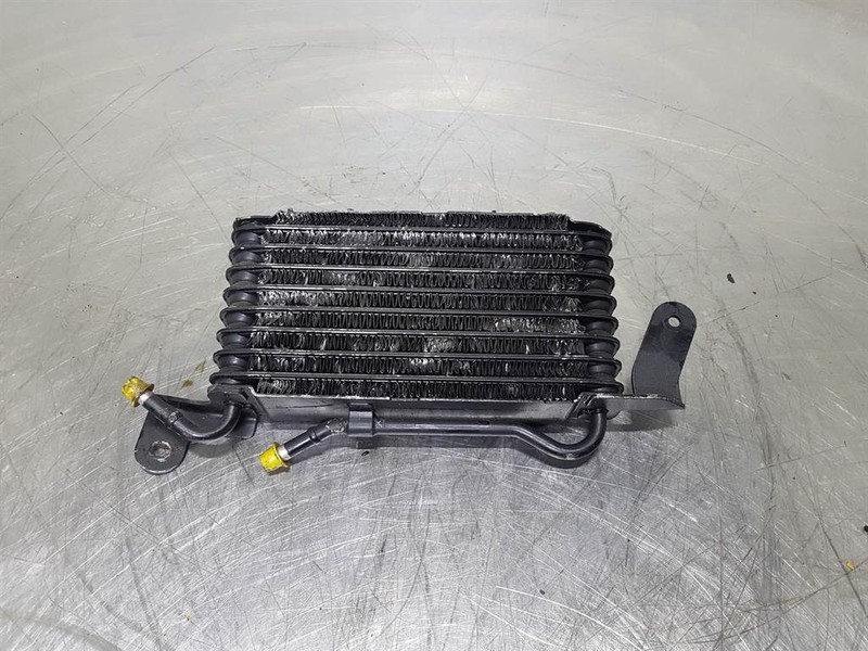 Denso FU9E-Airco condenser/Klimakondensator/Airco - Rāmis/ Šasija - Celtniecības tehnika: foto 1 Denso FU9E-Airco condenser/Klimakondensator/Airco - Rāmis/ Šasija - Celtniecības tehnika: foto 1