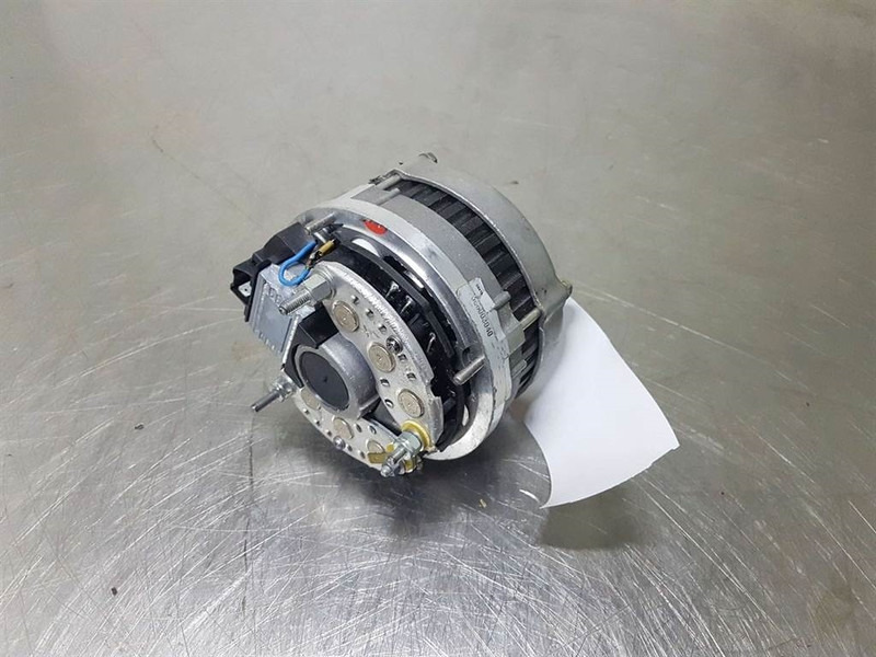 Deutz Valeo-566003040-24V 40A-Alternator/Lichtmaschine - Dzinējs - Celtniecības tehnika: foto 2 Deutz Valeo-566003040-24V 40A-Alternator/Lichtmaschine - Dzinējs - Celtniecības tehnika: foto 2