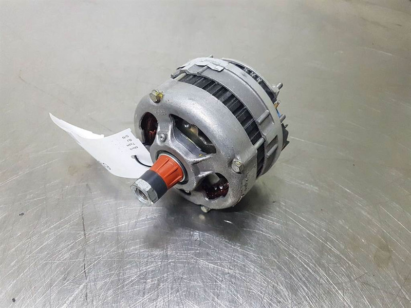 Deutz Valeo-566003040-24V 40A-Alternator/Lichtmaschine - Dzinējs - Celtniecības tehnika: foto 3 Deutz Valeo-566003040-24V 40A-Alternator/Lichtmaschine - Dzinējs - Celtniecības tehnika: foto 3