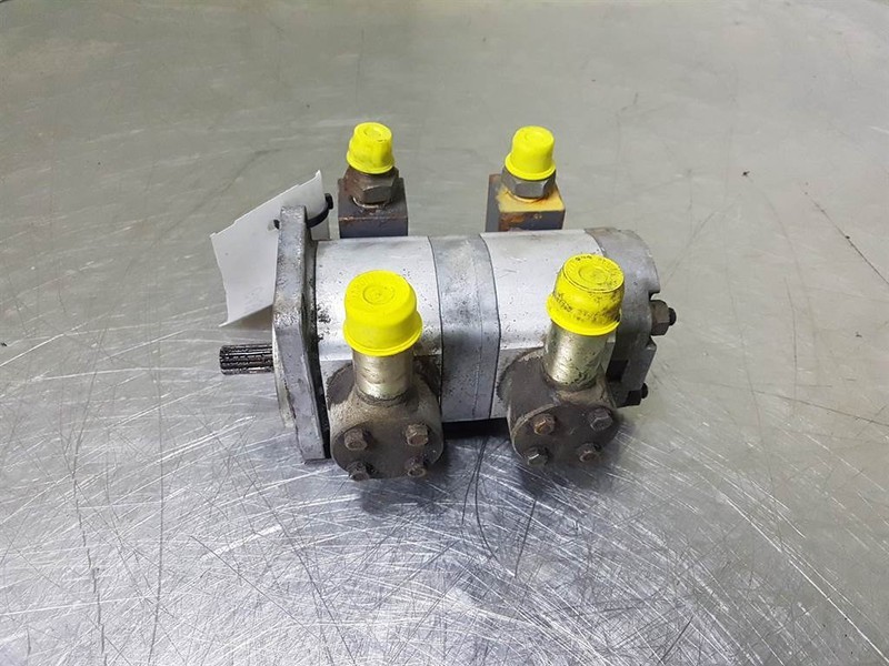 Diesel Kiki - Bosch - 307012-1020 - Gearpump/Zahnr - Hidraulika - Celtniecības tehnika: foto 2 Diesel Kiki - Bosch - 307012-1020 - Gearpump/Zahnr - Hidraulika - Celtniecības tehnika: foto 2