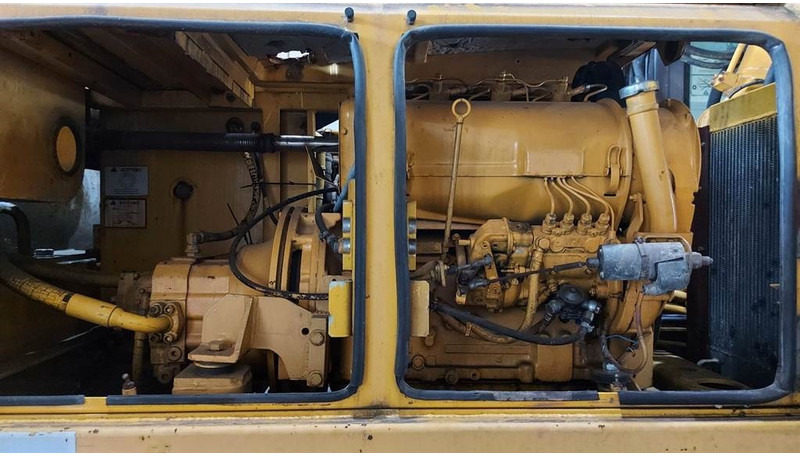 Furukawa W 725 LS (For parts) - Riteņu ekskavators: foto 5 Furukawa W 725 LS (For parts) - Riteņu ekskavators: foto 5