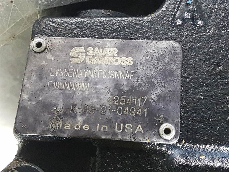 Genie Z45-25-Sauer Danfoss LV35ENAYNFF01SNNA-Wheel motor - Hidraulika - Celtniecības tehnika: foto 4 Genie Z45-25-Sauer Danfoss LV35ENAYNFF01SNNA-Wheel motor - Hidraulika - Celtniecības tehnika: foto 4