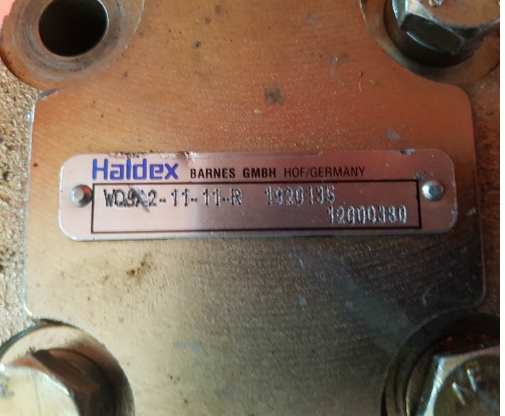 HALDEX WQ9A2-11-11-R - Gearpump/Zahnradpumpe/Tandwielpomp - Hidraulika: foto 3 HALDEX WQ9A2-11-11-R - Gearpump/Zahnradpumpe/Tandwielpomp - Hidraulika: foto 3