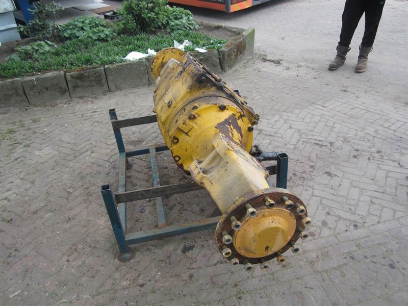 Hanomag 35D - Axle/Achse/As - Asis un rezerves daļas - Celtniecības tehnika: foto 1 Hanomag 35D - Axle/Achse/As - Asis un rezerves daļas - Celtniecības tehnika: foto 1
