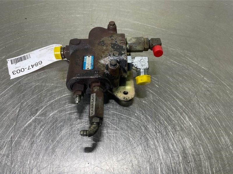 Hitachi ZW95LSD-Eaton 606-9207-002-Valve/Ventile/Ventiel - Hidraulika - Celtniecības tehnika: foto 3 Hitachi ZW95LSD-Eaton 606-9207-002-Valve/Ventile/Ventiel - Hidraulika - Celtniecības tehnika: foto 3