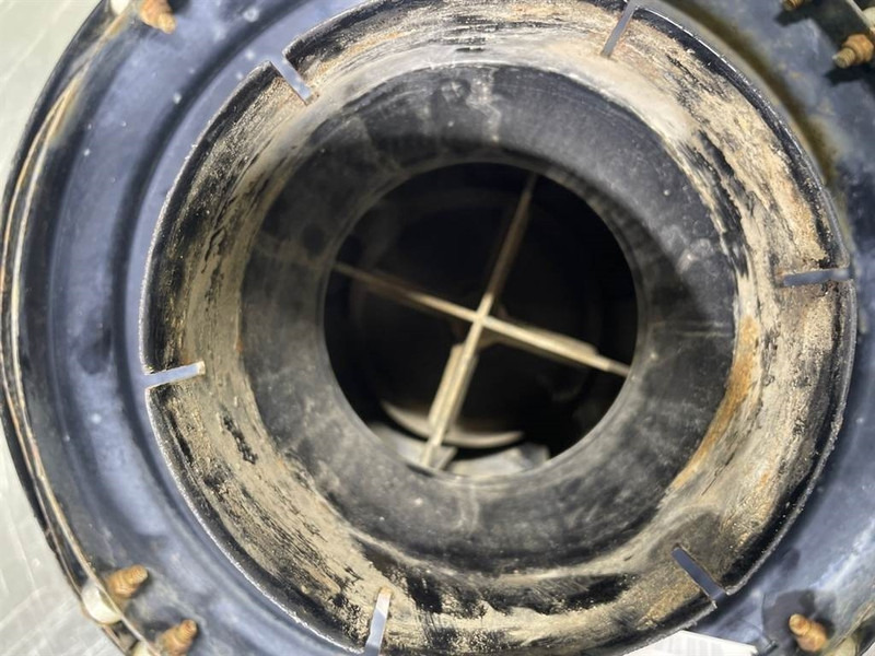 Hyundai HL757-7A-11N8-20181-Precleaner - Dzinējs - Celtniecības tehnika: foto 4 Hyundai HL757-7A-11N8-20181-Precleaner - Dzinējs - Celtniecības tehnika: foto 4