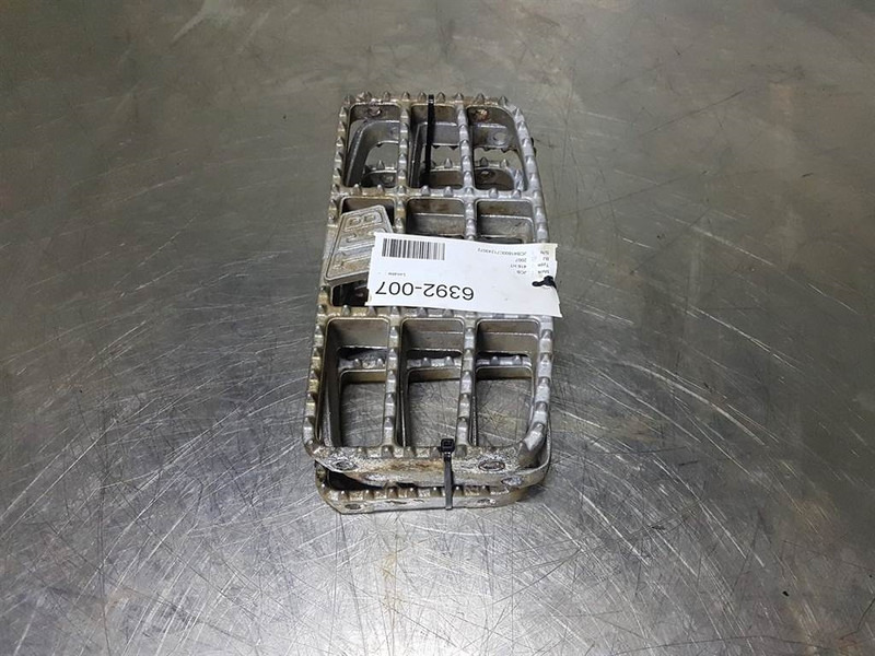 JCB 416 HT - Stair panel/Trittstufen/Traptreden - Rāmis/ Šasija - Celtniecības tehnika: foto 2 JCB 416 HT - Stair panel/Trittstufen/Traptreden - Rāmis/ Šasija - Celtniecības tehnika: foto 2