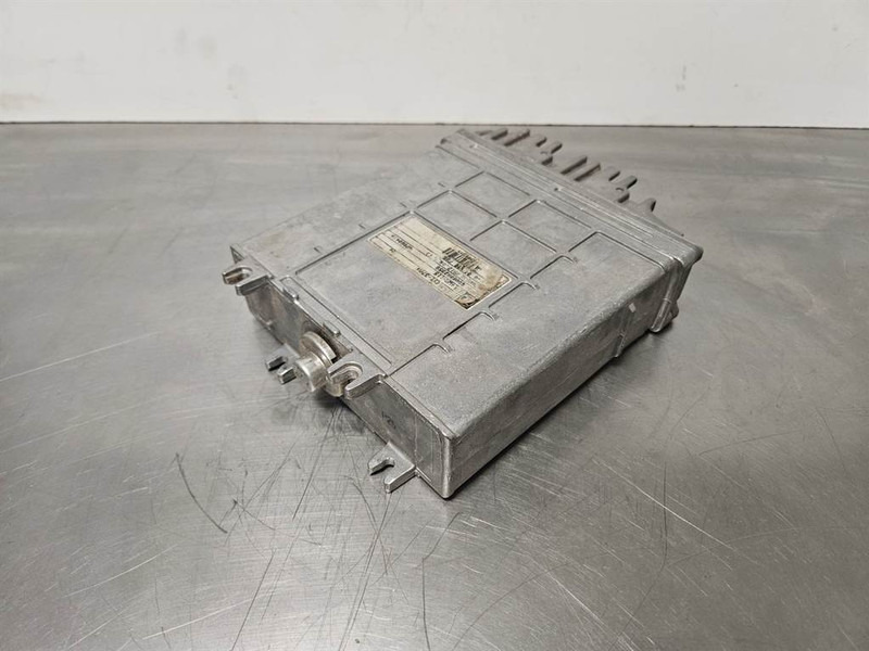 JCB 416 HT-ZF EST37A (24V)-ECU/Control box/Steuermodul - Elektrosistēma - Celtniecības tehnika: foto 3 JCB 416 HT-ZF EST37A (24V)-ECU/Control box/Steuermodul - Elektrosistēma - Celtniecības tehnika: foto 3
