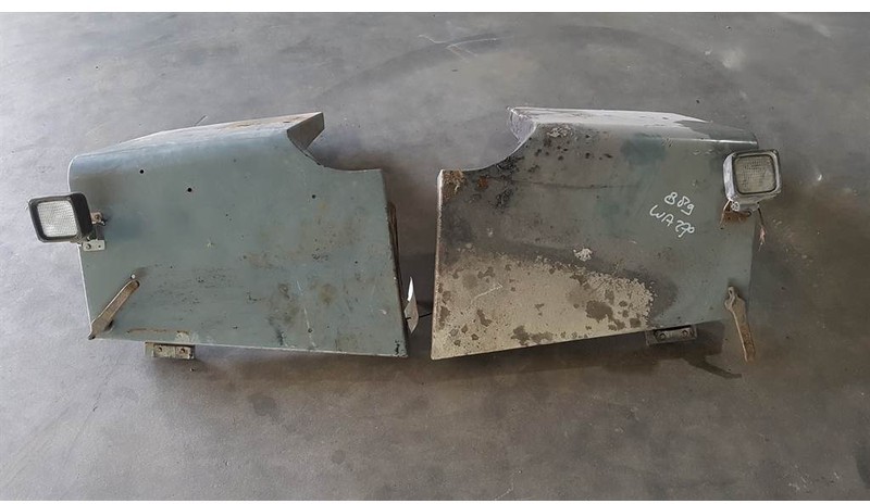 Komatsu WA 270 - 3 - Fender/Kotflügel/Spatbord - Spārns - Celtniecības tehnika: foto 1 Komatsu WA 270 - 3 - Fender/Kotflügel/Spatbord - Spārns - Celtniecības tehnika: foto 1