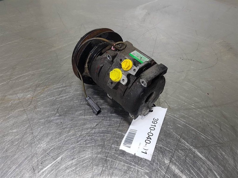 Komatsu WA320-5H-Denso 10S15C-Compressor/Kompressor/Airco - Kondicioniera kompresors - Celtniecības tehnika: foto 3 Komatsu WA320-5H-Denso 10S15C-Compressor/Kompressor/Airco - Kondicioniera kompresors - Celtniecības tehnika: foto 3