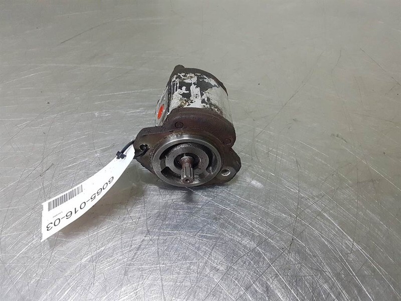 Kracht KP1/22A10AS0A - Gearpump/Zahnradpumpe - Hidraulika - Celtniecības tehnika: foto 2 Kracht KP1/22A10AS0A - Gearpump/Zahnradpumpe - Hidraulika - Celtniecības tehnika: foto 2