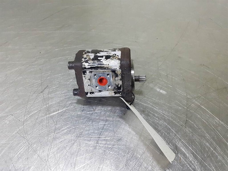 Kracht KP1/22A10AS0A - Gearpump/Zahnradpumpe - Hidraulika - Celtniecības tehnika: foto 1 Kracht KP1/22A10AS0A - Gearpump/Zahnradpumpe - Hidraulika - Celtniecības tehnika: foto 1