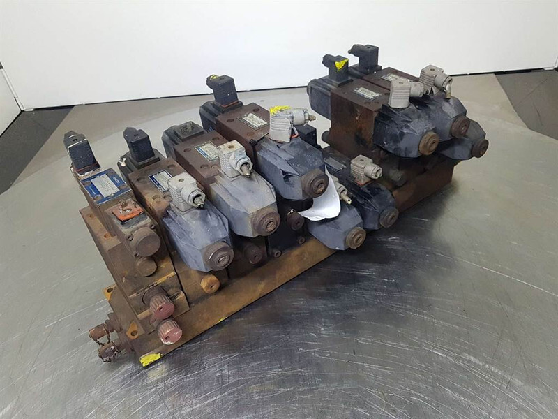 Kracht SA10-9-R1/2-R3/4-R - Valve/Ventile/Ventiel - Hidraulika - Celtniecības tehnika: foto 5 Kracht SA10-9-R1/2-R3/4-R - Valve/Ventile/Ventiel - Hidraulika - Celtniecības tehnika: foto 5