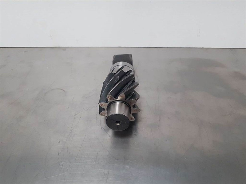 Kramer 312 - Final drive/Endantrieb/Eindaandrijving - Asis un rezerves daļas - Celtniecības tehnika: foto 4 Kramer 312 - Final drive/Endantrieb/Eindaandrijving - Asis un rezerves daļas - Celtniecības tehnika: foto 4