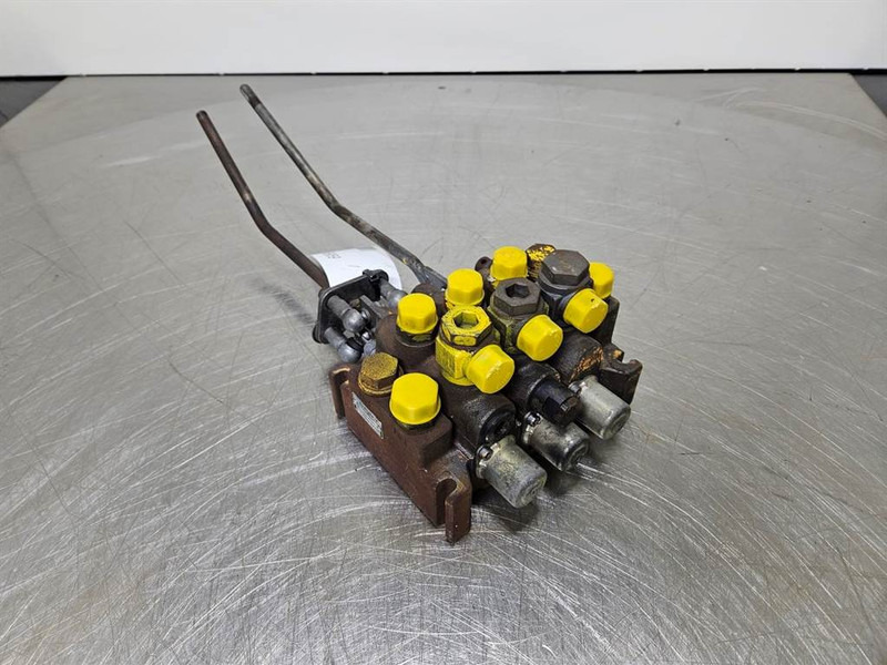 Kramer 512SL-Nordhydraulic RS-213-Valve/Ventile/Ventiel - Hidraulika - Celtniecības tehnika: foto 4 Kramer 512SL-Nordhydraulic RS-213-Valve/Ventile/Ventiel - Hidraulika - Celtniecības tehnika: foto 4