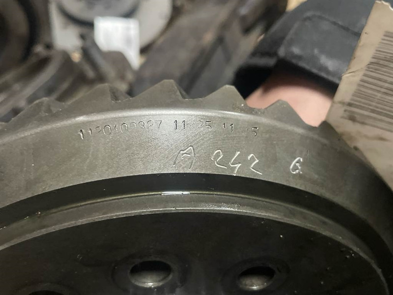 Liebherr A312-Spicer 112/345-Bevel gear set/Kegelradsatz - Asis un rezerves daļas - Celtniecības tehnika: foto 4 Liebherr A312-Spicer 112/345-Bevel gear set/Kegelradsatz - Asis un rezerves daļas - Celtniecības tehnika: foto 4