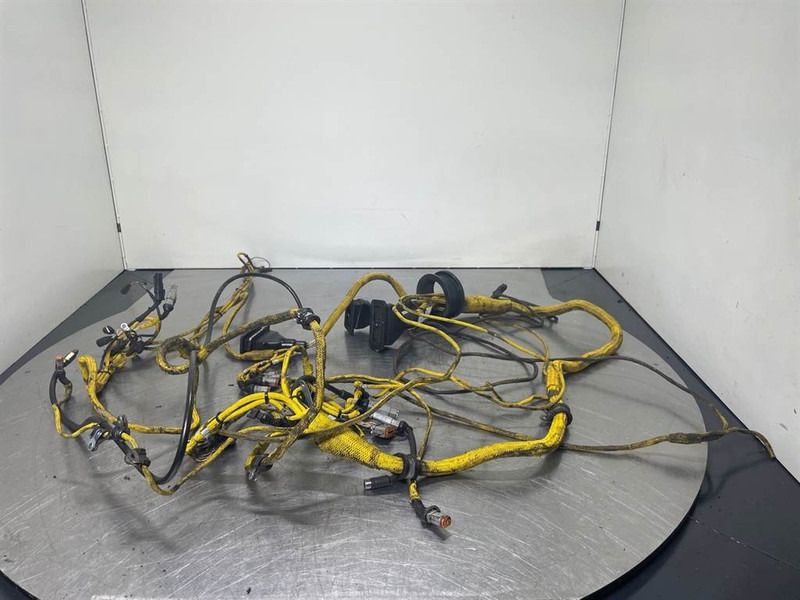 Liebherr A934C - Wiring harness/Kabelbaum/Kabelboom - Elektrosistēma - Celtniecības tehnika: foto 2 Liebherr A934C - Wiring harness/Kabelbaum/Kabelboom - Elektrosistēma - Celtniecības tehnika: foto 2