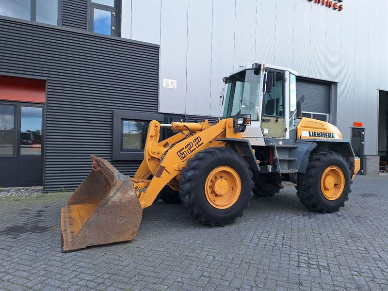 Liebherr L522 - Riteņu iekrāvējs: foto 4 Liebherr L522 - Riteņu iekrāvējs: foto 4