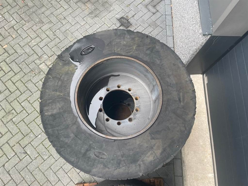 Liebherr LH40M-Trelleborg Brawler 45x10x24-Tire/Reifen/Band - Riepas un diski - Celtniecības tehnika: foto 3 Liebherr LH40M-Trelleborg Brawler 45x10x24-Tire/Reifen/Band - Riepas un diski - Celtniecības tehnika: foto 3