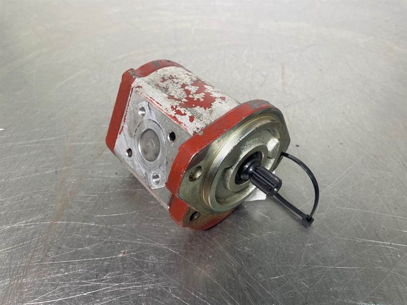 Linde H50-Haldex W9A1-27-R-3-F-27-Gearpump/Zahnradpumpe - Hidraulika - Celtniecības tehnika: foto 1 Linde H50-Haldex W9A1-27-R-3-F-27-Gearpump/Zahnradpumpe - Hidraulika - Celtniecības tehnika: foto 1