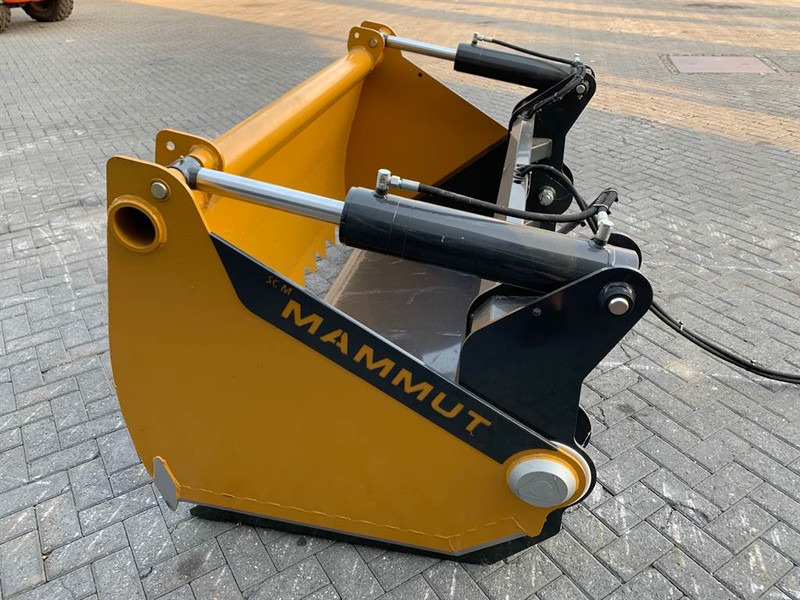 MAMMUT SB 195 M - Silage cutter/Silageschneider - Lopbarības sagatavošanas tehnika: foto 1 MAMMUT SB 195 M - Silage cutter/Silageschneider - Lopbarības sagatavošanas tehnika: foto 1