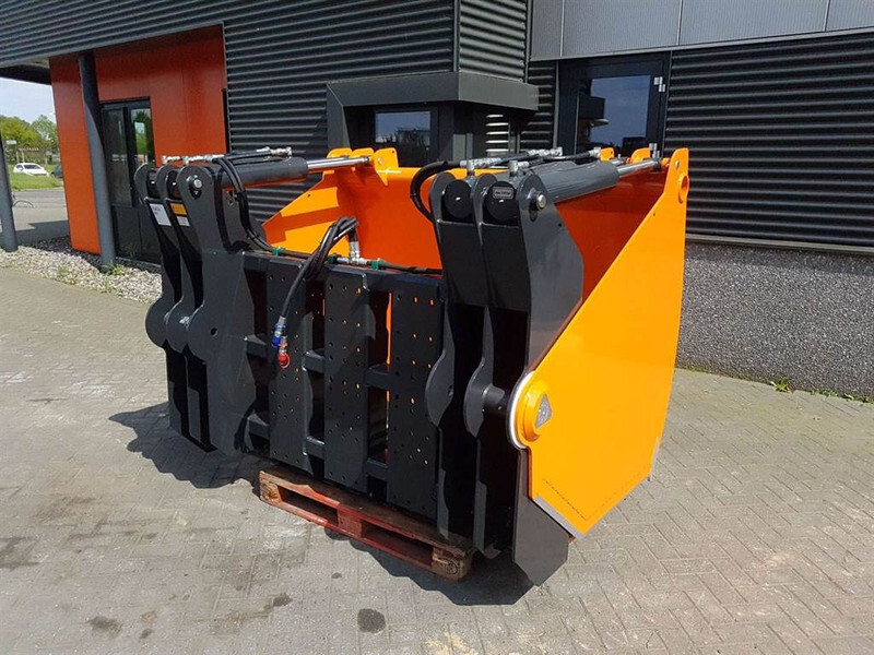 MAMMUT SC195XL - Silage cutter/Silageschneider/Kuilhapper - Lopbarības sagatavošanas tehnika: foto 3 MAMMUT SC195XL - Silage cutter/Silageschneider/Kuilhapper - Lopbarības sagatavošanas tehnika: foto 3