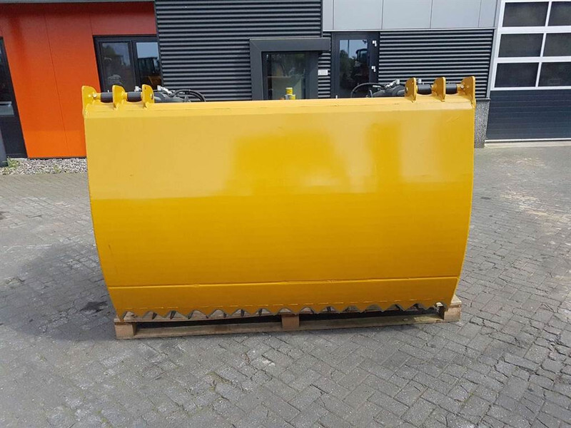 MAMMUT SC220XL - Silage cutter/Silageschneider/Kuilhapper - Lopbarības sagatavošanas tehnika: foto 2 MAMMUT SC220XL - Silage cutter/Silageschneider/Kuilhapper - Lopbarības sagatavošanas tehnika: foto 2