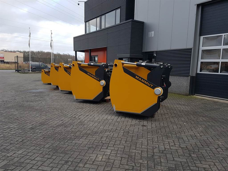 MAMMUT - Silage blockcutter/Silageschneider/Kuilhapper - Lopbarības sagatavošanas tehnika: foto 3 MAMMUT - Silage blockcutter/Silageschneider/Kuilhapper - Lopbarības sagatavošanas tehnika: foto 3