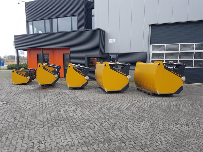 Jaunā Lopbarības sagatavošanas tehnika MAMMUT - Silage blockcutter/Silageschneider/Kuilhapper: foto 6