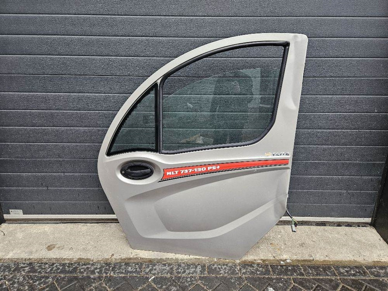 Manitou MLT737-130PS+ - Door/Tür/Deur - Kabīne un interjers - Celtniecības tehnika: foto 1 Manitou MLT737-130PS+ - Door/Tür/Deur - Kabīne un interjers - Celtniecības tehnika: foto 1