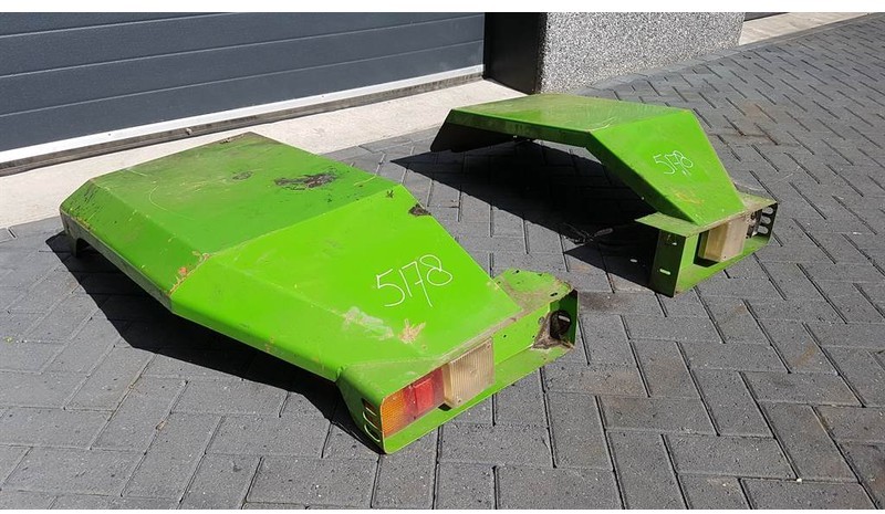 Manitou MT 1237 - Fender/Kotflügel/Spatbord - Spārns - Celtniecības tehnika: foto 1 Manitou MT 1237 - Fender/Kotflügel/Spatbord - Spārns - Celtniecības tehnika: foto 1