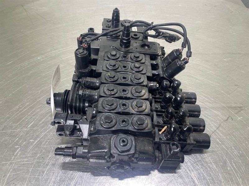 Manitou MT1440/1840-52536573-Valve/Ventile/Ventiel - Hidraulika - Celtniecības tehnika: foto 2 Manitou MT1440/1840-52536573-Valve/Ventile/Ventiel - Hidraulika - Celtniecības tehnika: foto 2