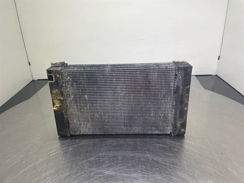 Manitou MT523 - Oil cooler/Ölkühler/Oliekoeler - Hidraulika - Celtniecības tehnika: foto 3 Manitou MT523 - Oil cooler/Ölkühler/Oliekoeler - Hidraulika - Celtniecības tehnika: foto 3