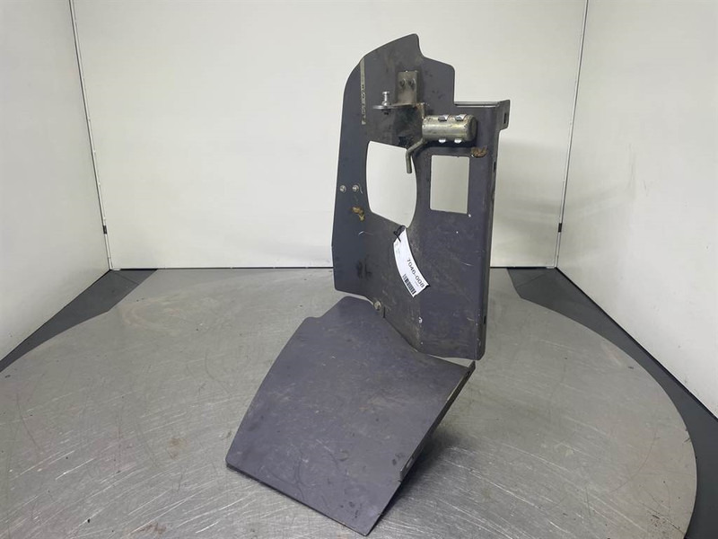 Mecalac 12MTX-3834408 / 3071717-Hood/Haube/Kap - Rāmis/ Šasija - Celtniecības tehnika: foto 2 Mecalac 12MTX-3834408 / 3071717-Hood/Haube/Kap - Rāmis/ Šasija - Celtniecības tehnika: foto 2