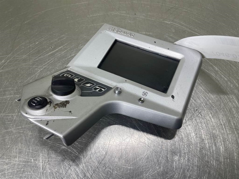 Mecalac 12MTX-6160134-Dashboard/Console/Konsole - Kabīne un interjers - Celtniecības tehnika: foto 1 Mecalac 12MTX-6160134-Dashboard/Console/Konsole - Kabīne un interjers - Celtniecības tehnika: foto 1