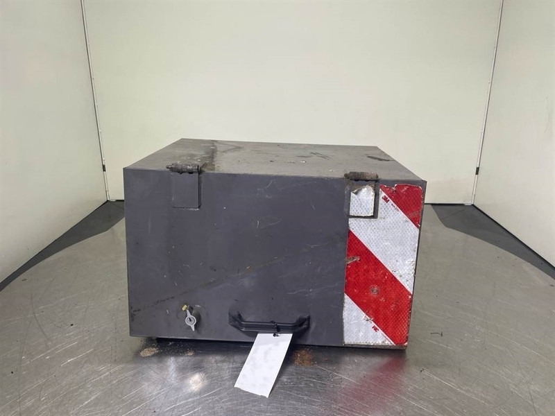 Mecalac 12MTX - Toolbox/Werkzeugkasten/Gereedschapskist - Rāmis/ Šasija - Celtniecības tehnika: foto 1 Mecalac 12MTX - Toolbox/Werkzeugkasten/Gereedschapskist - Rāmis/ Šasija - Celtniecības tehnika: foto 1