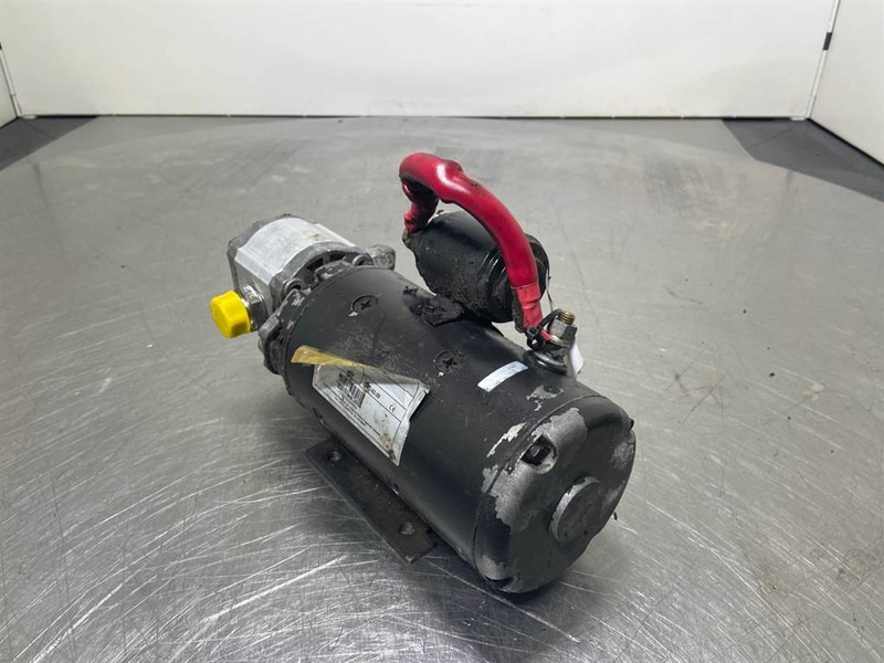 New Holland W110C-84419597-Compact-/steering unit - Hidraulika - Celtniecības tehnika: foto 2 New Holland W110C-84419597-Compact-/steering unit - Hidraulika - Celtniecības tehnika: foto 2