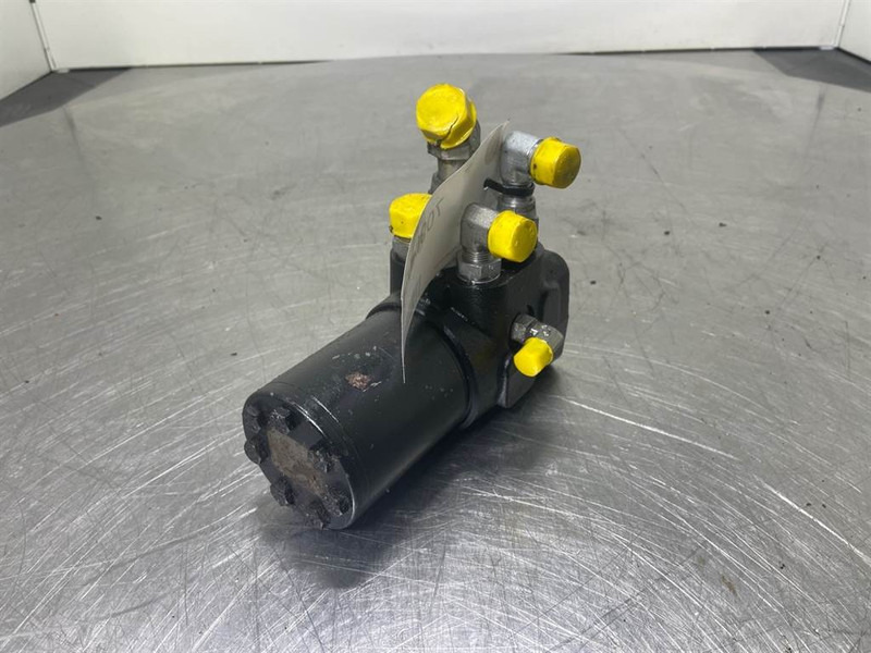 New Holland W110C-Eaton-Steering unit/Lenkeinheit/Orbitrol - Hidraulika - Celtniecības tehnika: foto 3 New Holland W110C-Eaton-Steering unit/Lenkeinheit/Orbitrol - Hidraulika - Celtniecības tehnika: foto 3