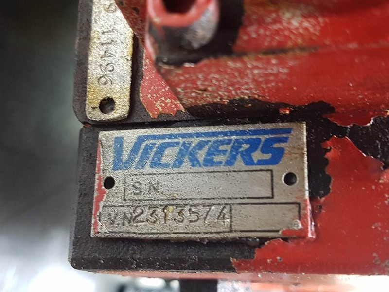 Hidraulika O & K 4522059 - O&K L15 B - Valve/Ventile/Ventiel: foto 6