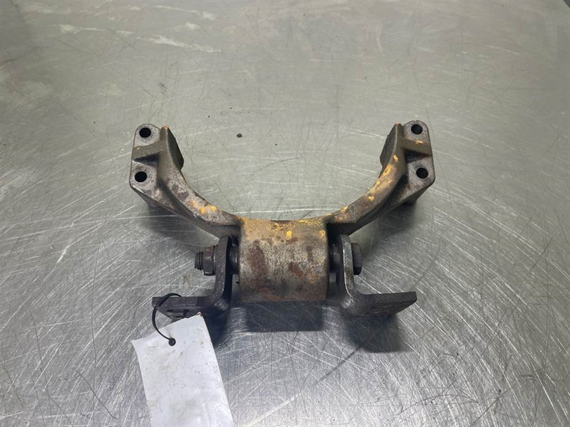 O & K L25.5-Cummins 3918995-Front engine support - Dzinējs - Celtniecības tehnika: foto 2 O & K L25.5-Cummins 3918995-Front engine support - Dzinējs - Celtniecības tehnika: foto 2