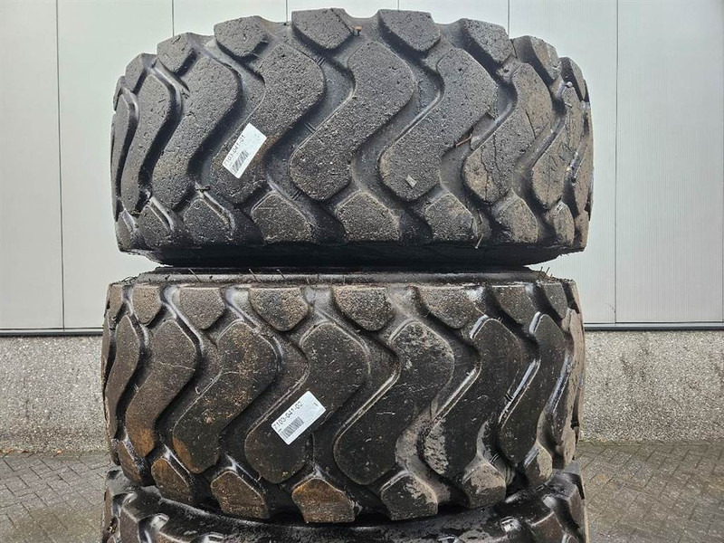O & K L25.5-Renova 20.5R25-Tire/Reifen/Band - Riepas un diski - Celtniecības tehnika: foto 2 O & K L25.5-Renova 20.5R25-Tire/Reifen/Band - Riepas un diski - Celtniecības tehnika: foto 2