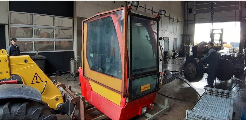 O & K MH 6.5 - Cabin/Kabine/Cabine - Kabīne un interjers - Celtniecības tehnika: foto 3 O & K MH 6.5 - Cabin/Kabine/Cabine - Kabīne un interjers - Celtniecības tehnika: foto 3