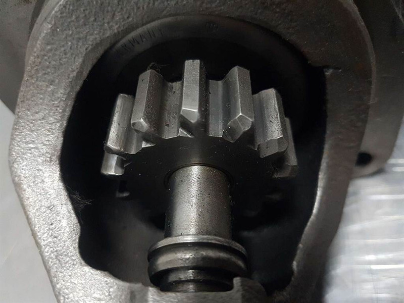 Perkins 4.108-12V 13T 2,4KW-Starter/Anlasser/Startmotor - Dzinējs - Celtniecības tehnika: foto 4 Perkins 4.108-12V 13T 2,4KW-Starter/Anlasser/Startmotor - Dzinējs - Celtniecības tehnika: foto 4