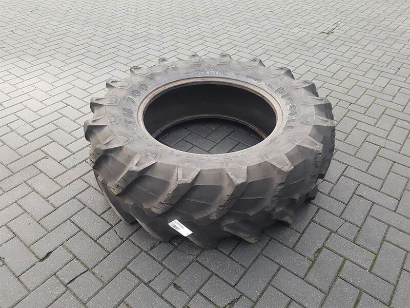 Pirelli 420/70R28-Tire/Reifen/Band - Riepas un diski - Celtniecības tehnika: foto 1 Pirelli 420/70R28-Tire/Reifen/Band - Riepas un diski - Celtniecības tehnika: foto 1