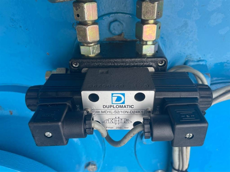 Hidraulika - Celtniecības tehnika Powerpack 4,0KW - Compact-/steering unit/Hydraulik aggregate: foto 6